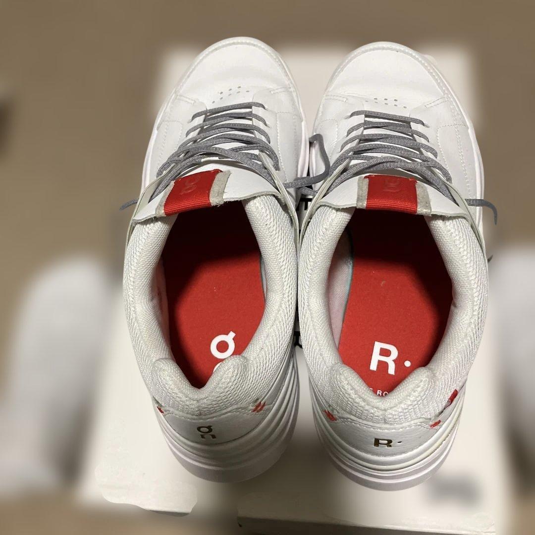 On The Roger テニスシューズ 8サイズ (26cm) 東京限定