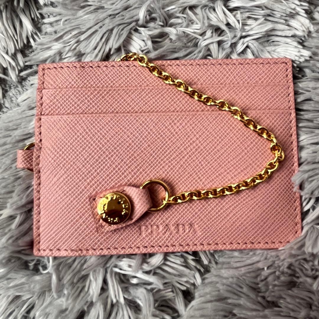 良品✨PRADA 2点セット　サフィアーノ　メタルロゴ　ベビーピンク　長財布