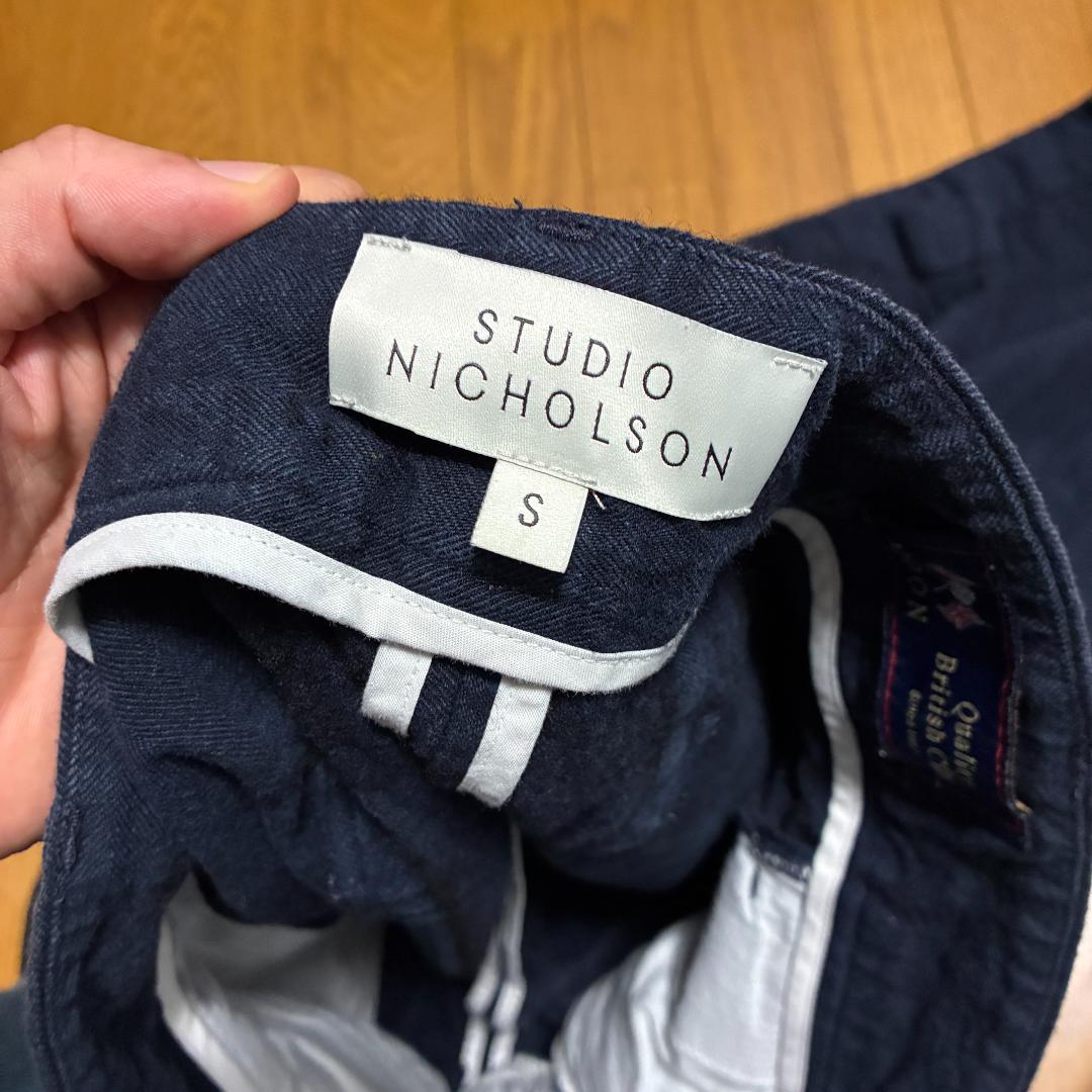 スタジオニコルソン　STUDIO NICHOLSON / BRYN