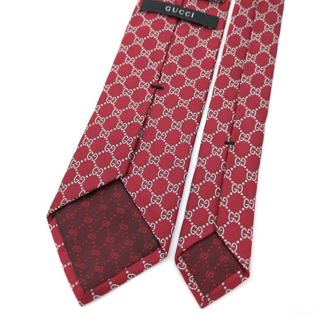 【美品】グッチ ネクタイ レッド シルバー GGチェーン柄 ジャガード 光沢