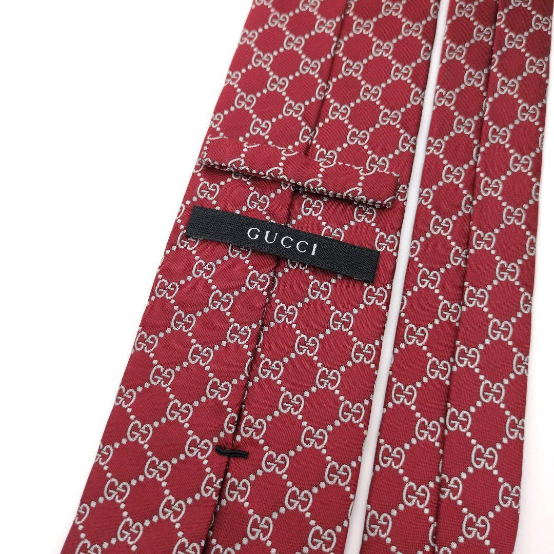 【美品】グッチ ネクタイ レッド シルバー GGチェーン柄 ジャガード 光沢