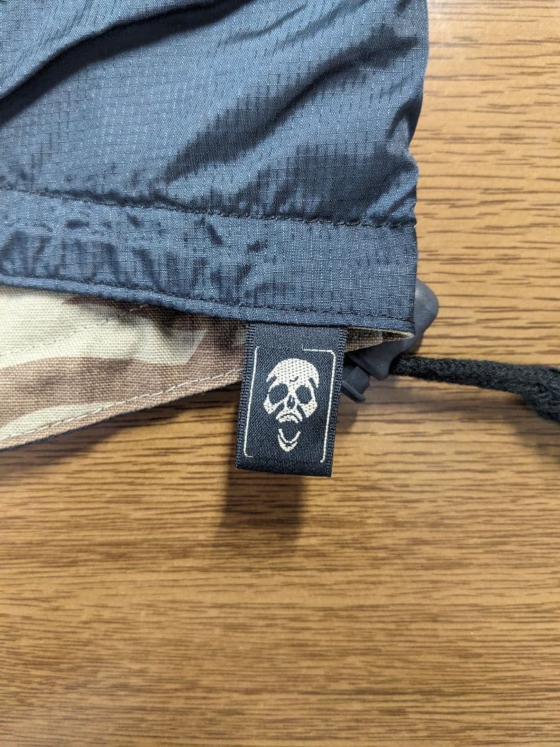 【希少品】skullshit リバーシブル ベスト ジャケ トライバルカモ