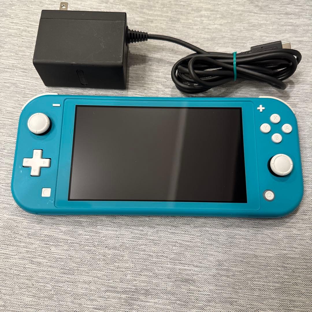 美品　Nintendo Switch Lite ターコイズ 、充電アダプター有