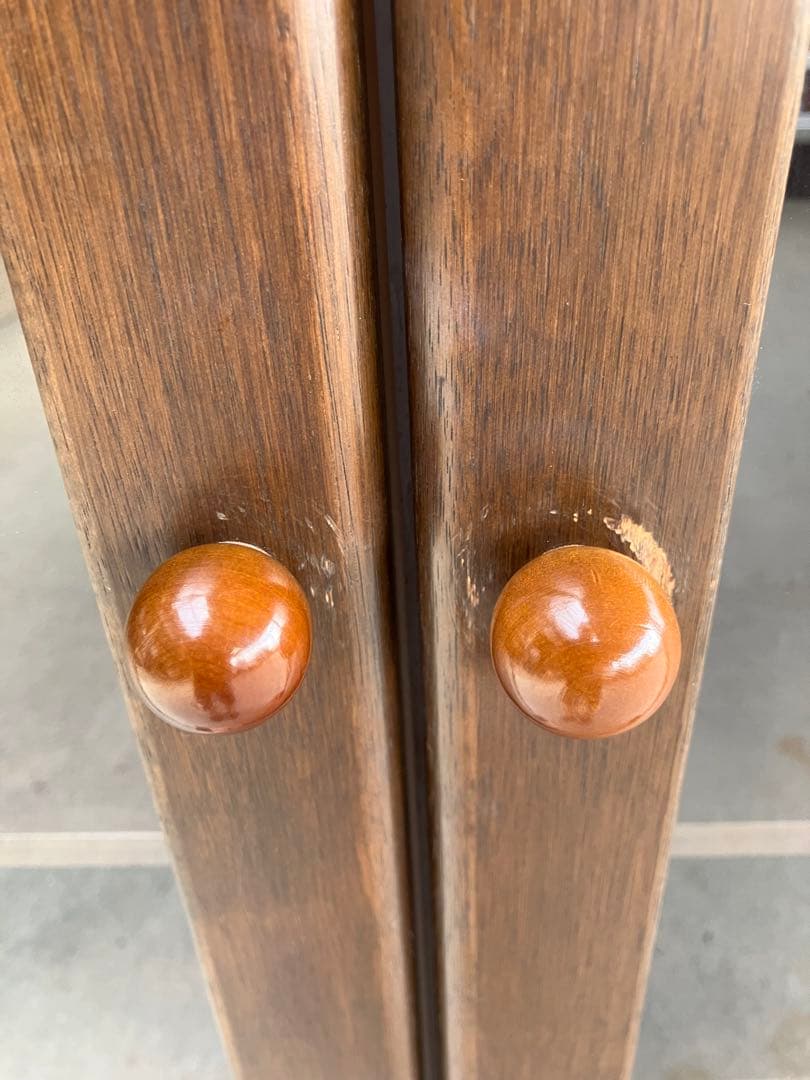 【ももゆき様】ガラス扉付き飾り棚 キャビネット ダークブラウン