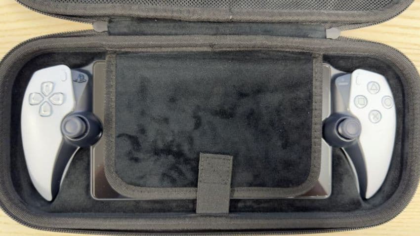 PS5 PlayStation Portal リモートプレーヤー ケース付き