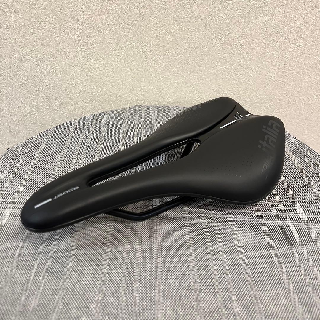 Selle Italia NOVUS BOOST EVO セライタリア サドル