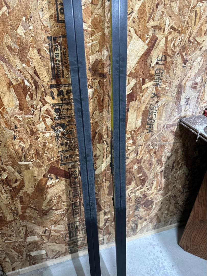 Fischer carbon light 202cmスキー板ビンディング付