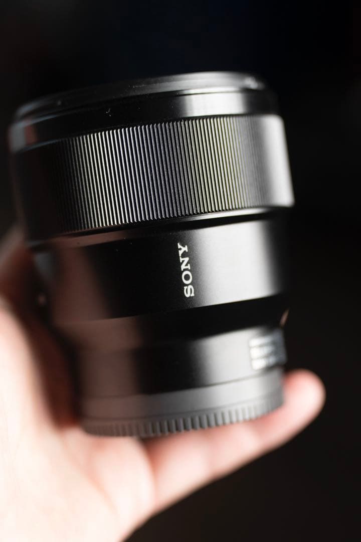Sony FE 85mm F1.8 レンズ 本体