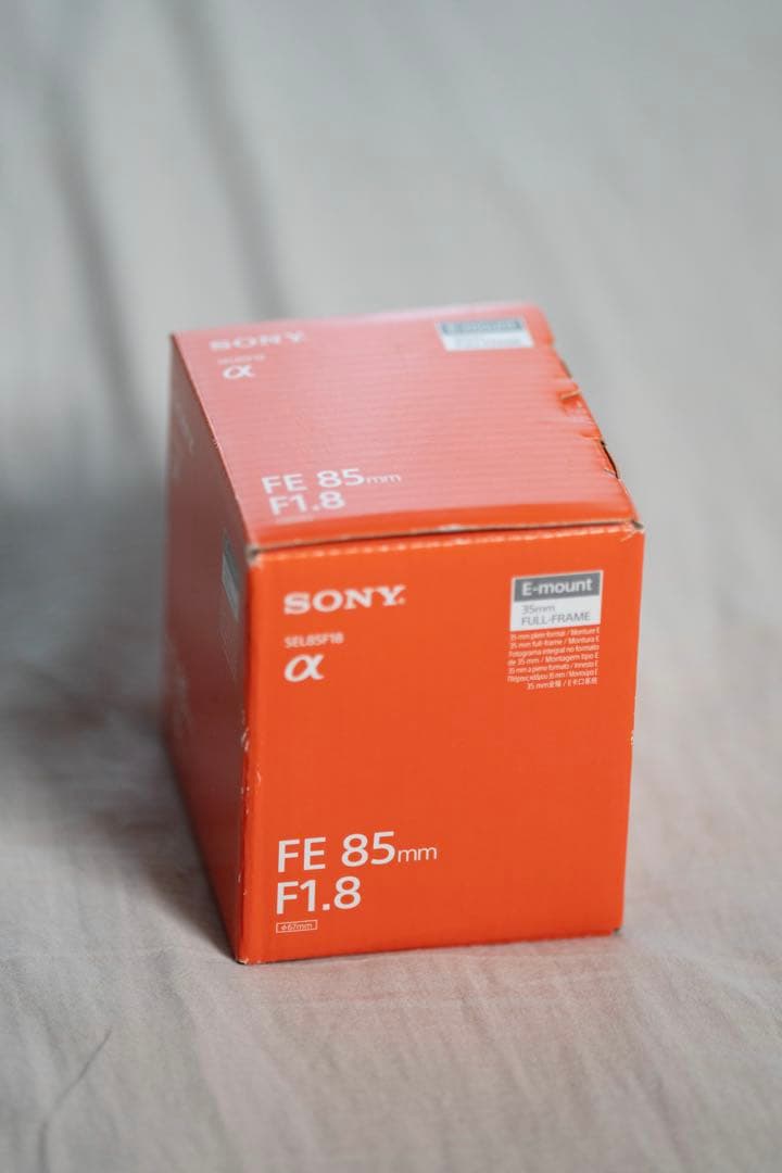 Sony FE 85mm F1.8 レンズ 本体