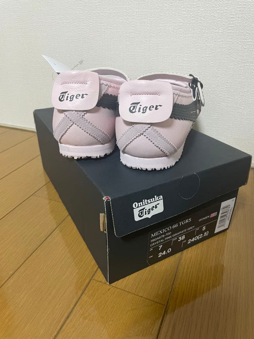 オニツカタイガー　MEXICO 66 TGRS 24cm