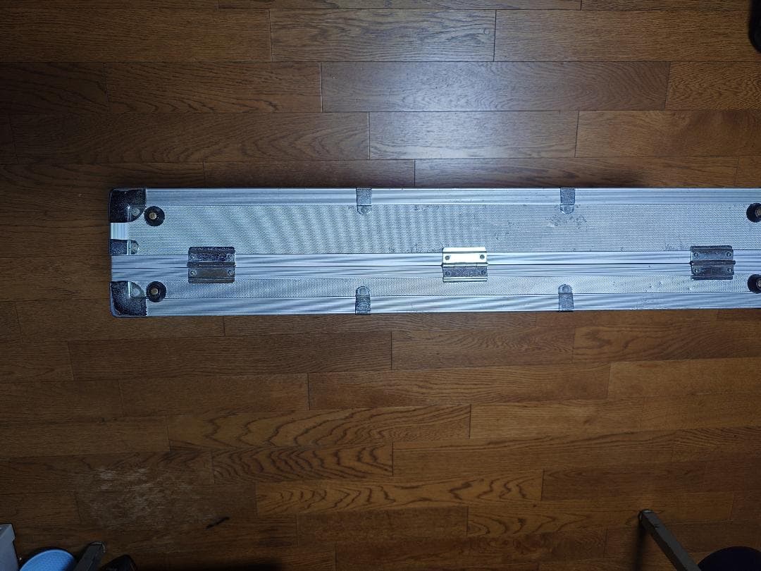 r*4様 尺八ケース　アルミ製ハードケースです。