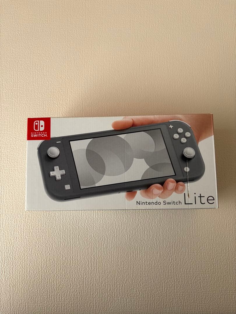 Nintendo Switch Lite グレー ケース付き　箱に傷あり