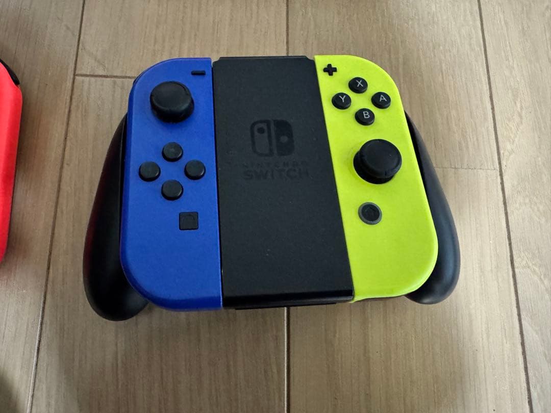 Nintendo Switch コントローラー4個付き