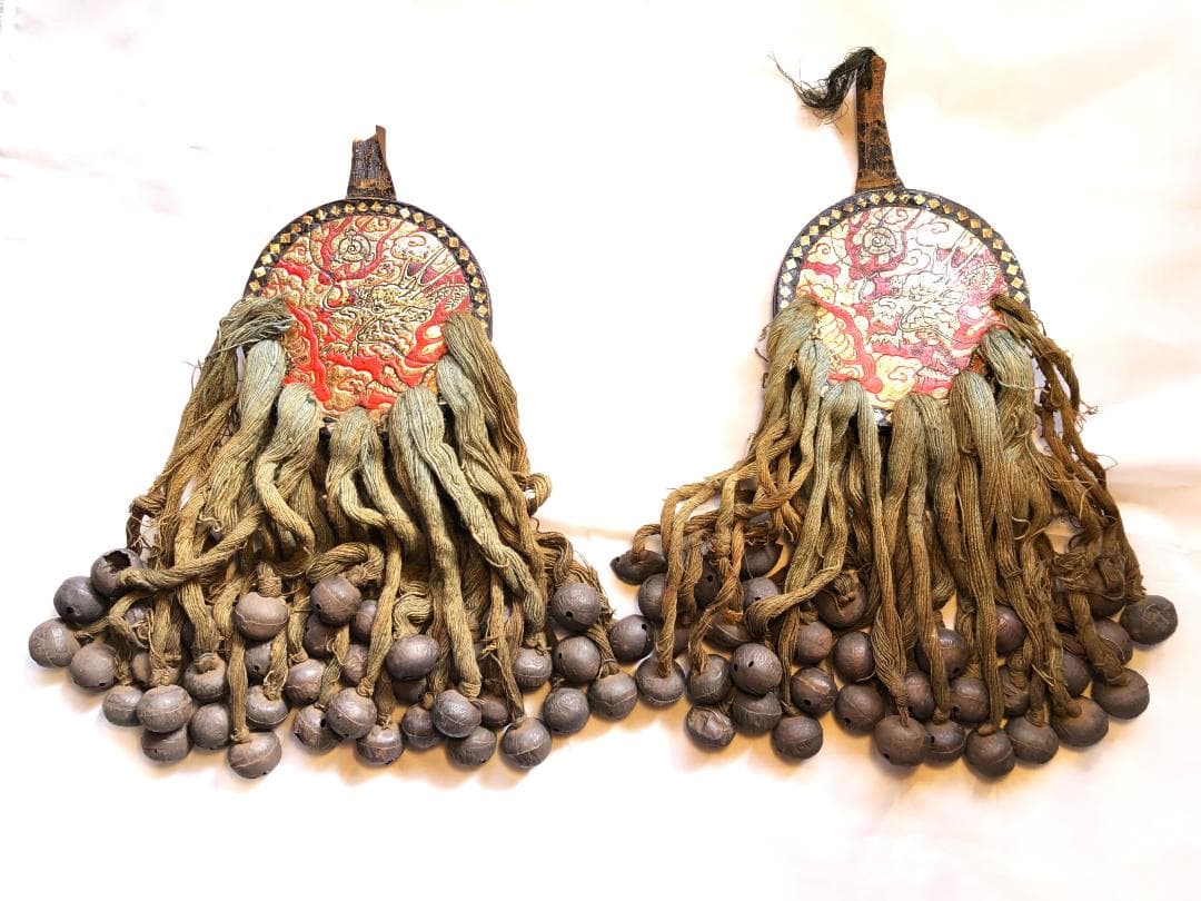 【 金唐革雲龍図連馬鈴 】　鉄鈴73個　江戸時代　資料館級