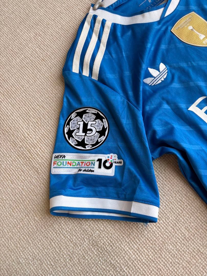 値下げ　タグ付き　Adidas レアルマドリード　エムバペ　Mサイズ