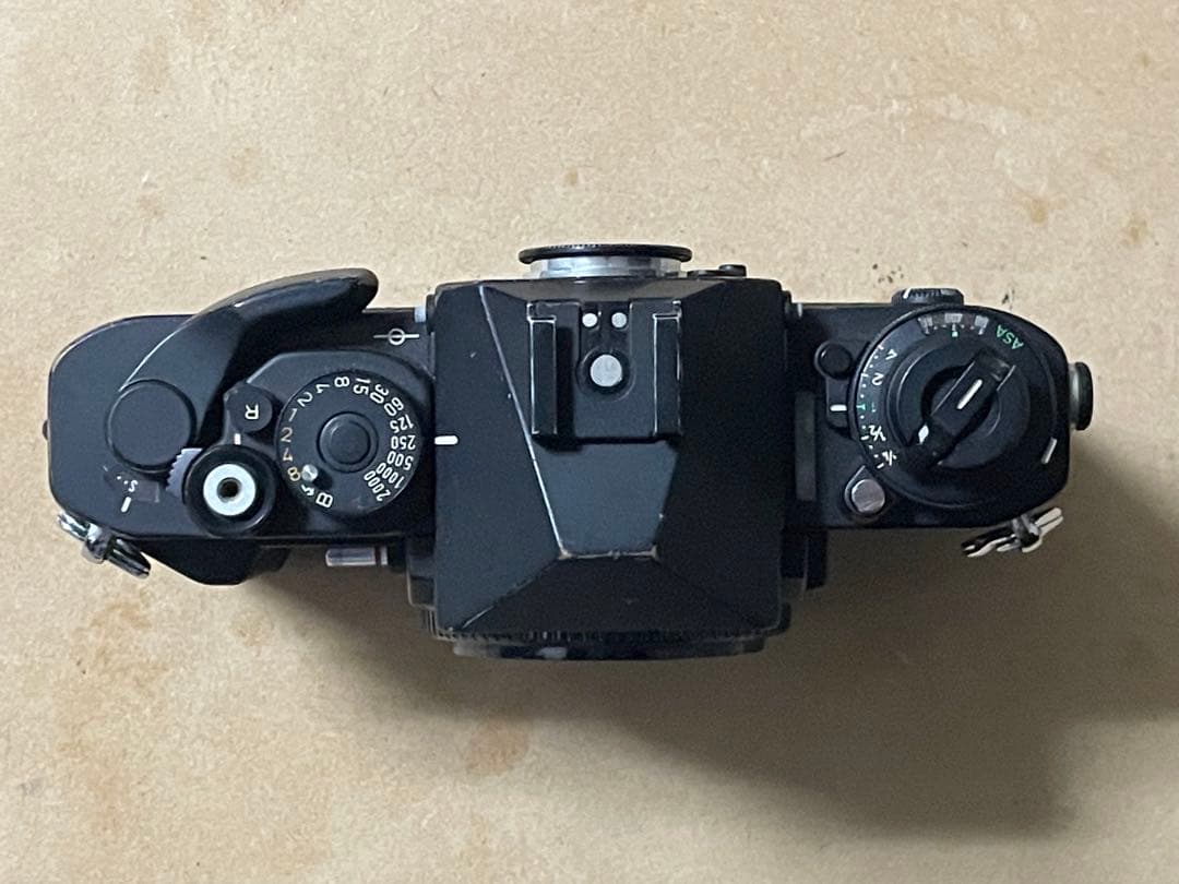 Canon F-1 一眼レフカメラ 35mmフィルム