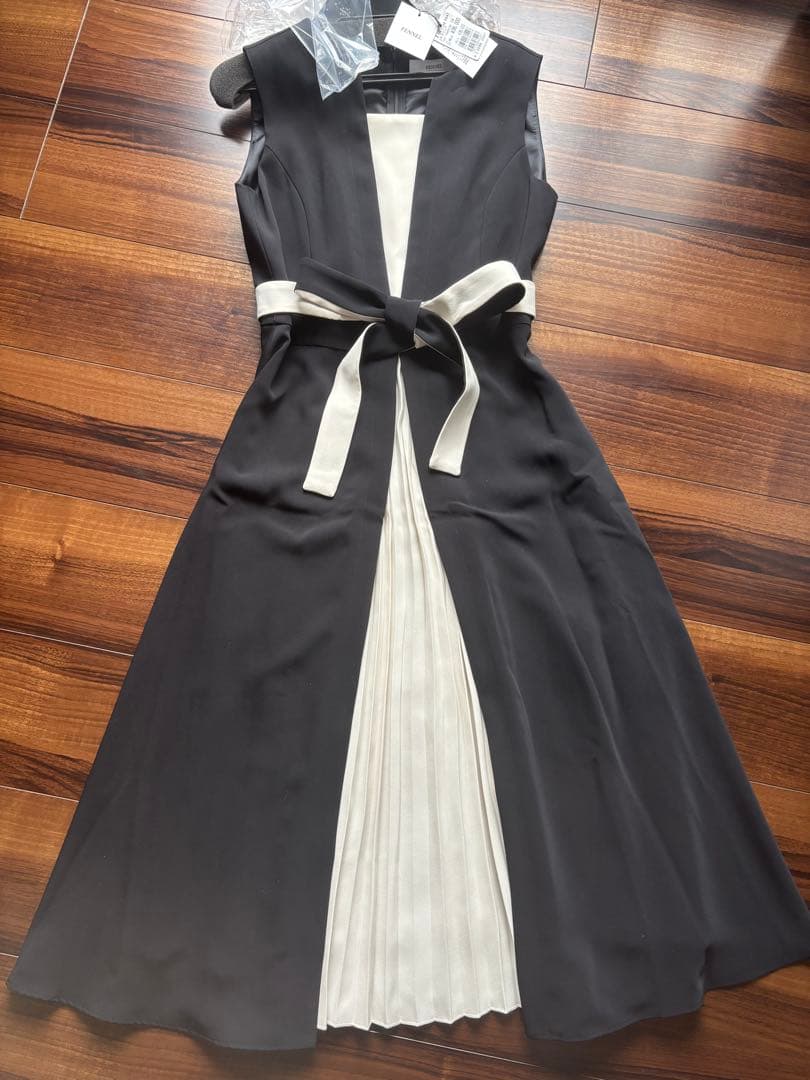 ヤマダヤ福袋2026‼️FENNELワンピース定価¥36000//残り1点のみ！