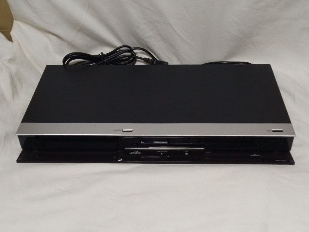 即発送!ハイスペックモデル!3番組同時録画！FUNAI FBR−HT1010