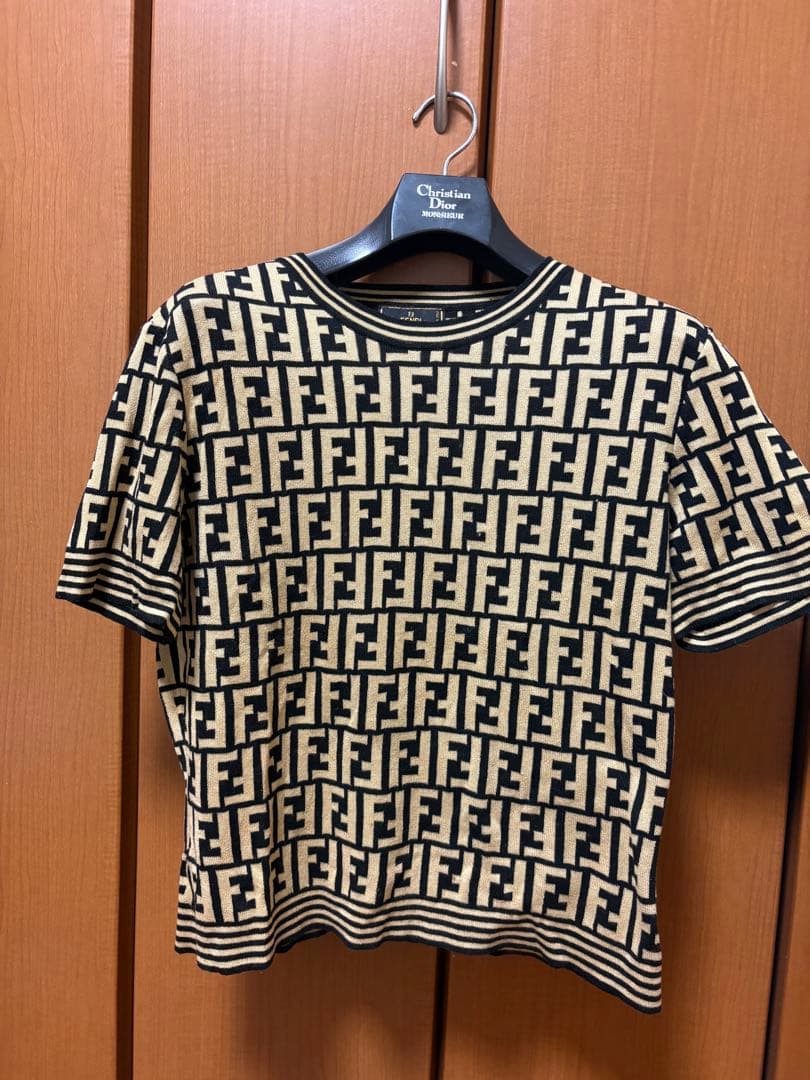 【美品】FENDI フェンディ　ズッカ柄　Tシャツ　ニット