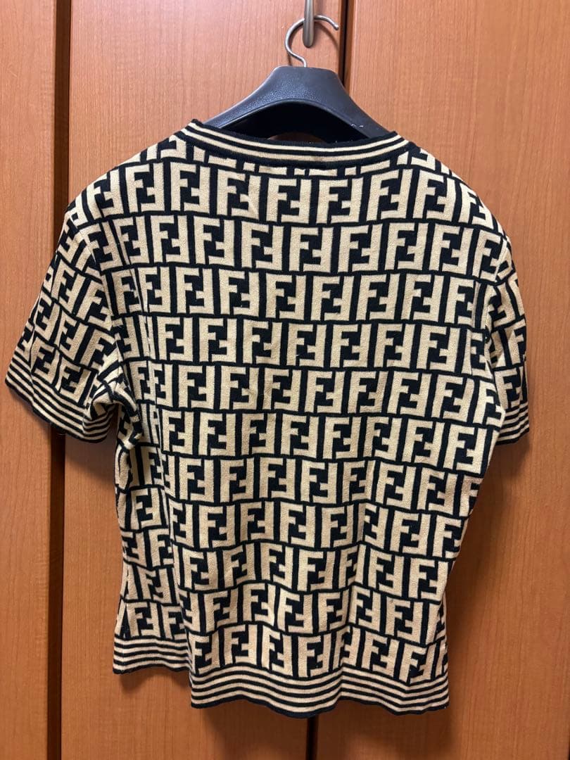 【美品】FENDI フェンディ　ズッカ柄　Tシャツ　ニット