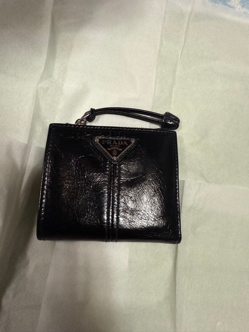 【PRADA】ソフトルックスレザー財布