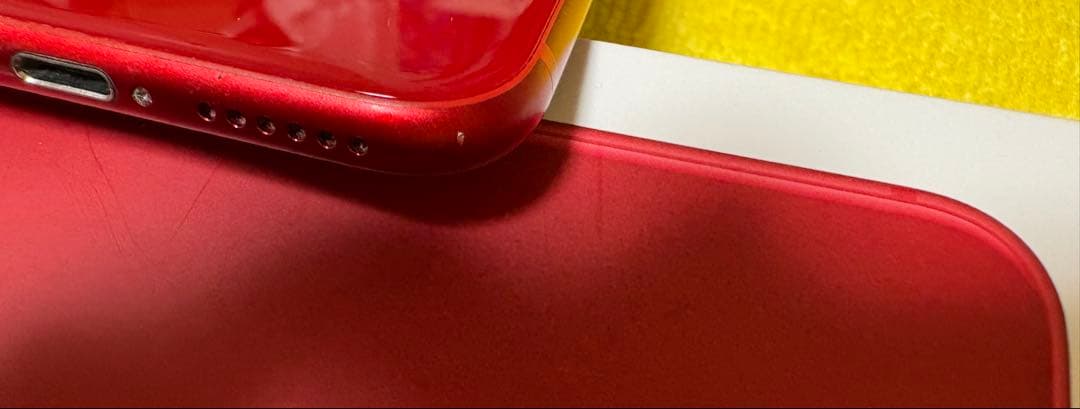 Apple iPhone8 RED 赤　64g 箱あり