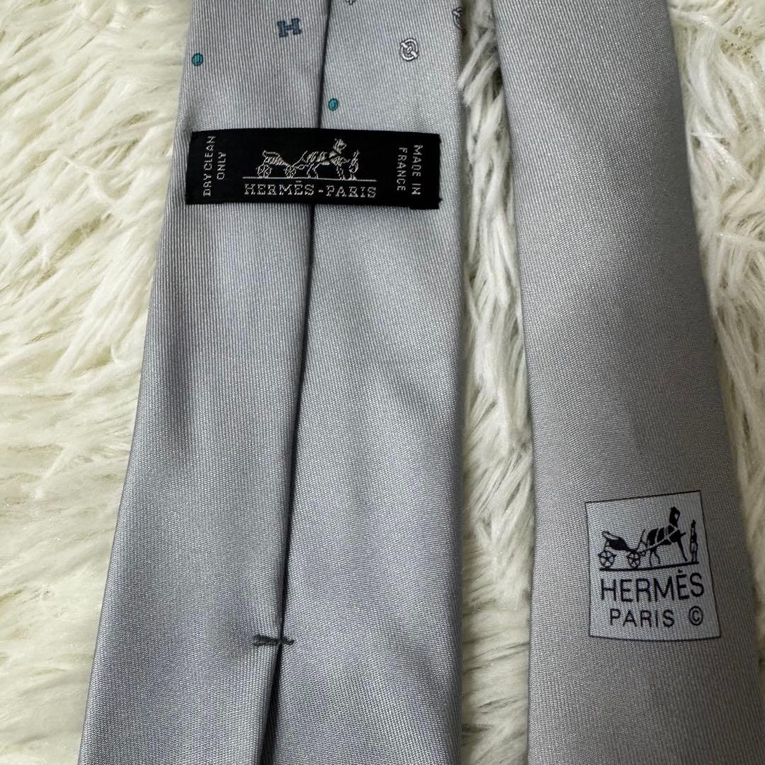 エルメス HERMES シルクツイルタイ カンカイユリ・シャッフル ブルー系