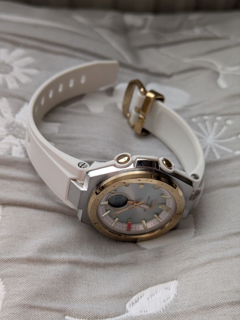 【未使用・25周年限定】G-SHOCK MSG-W225-7AJR　電波ソーラー