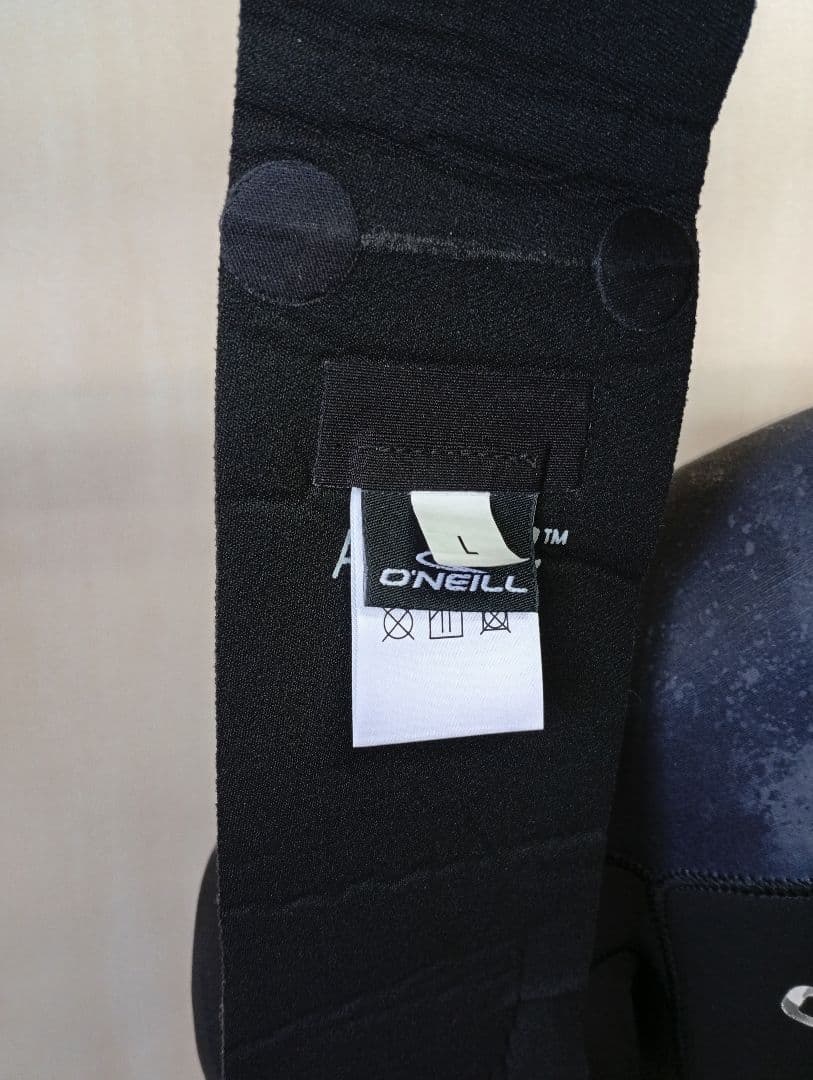 オニール スーパーフリーク シーガル 黒 アーム付き サイズL 極美品