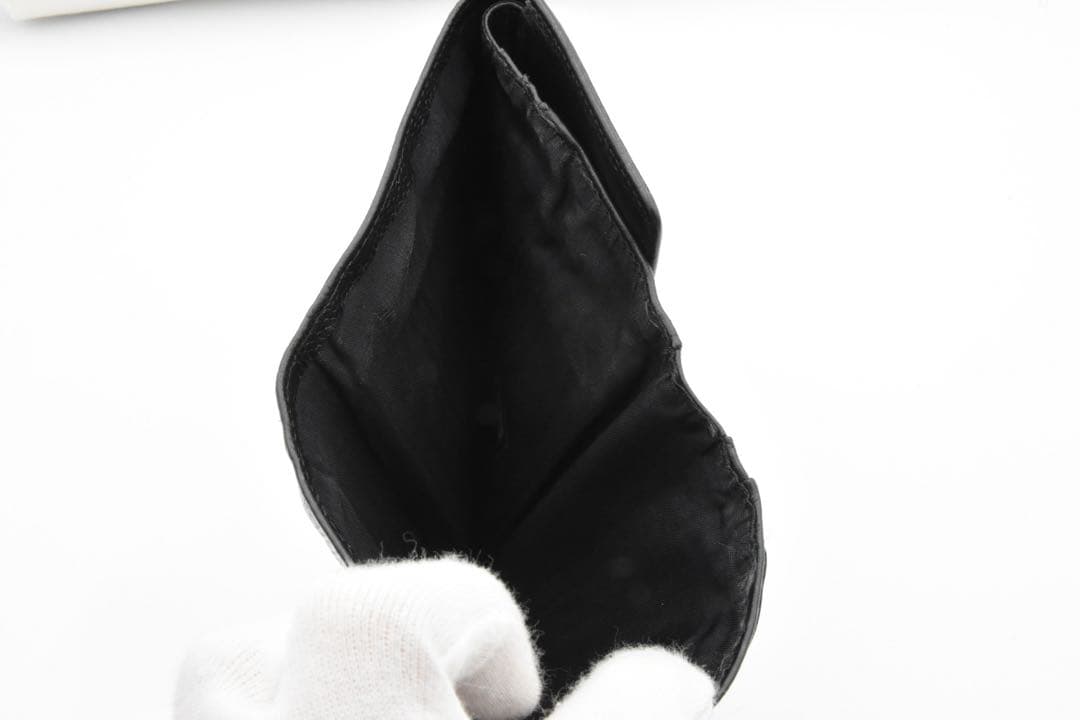 CHANEL ブラックレザー 三つ折り財布　キャビアスキンココマーク