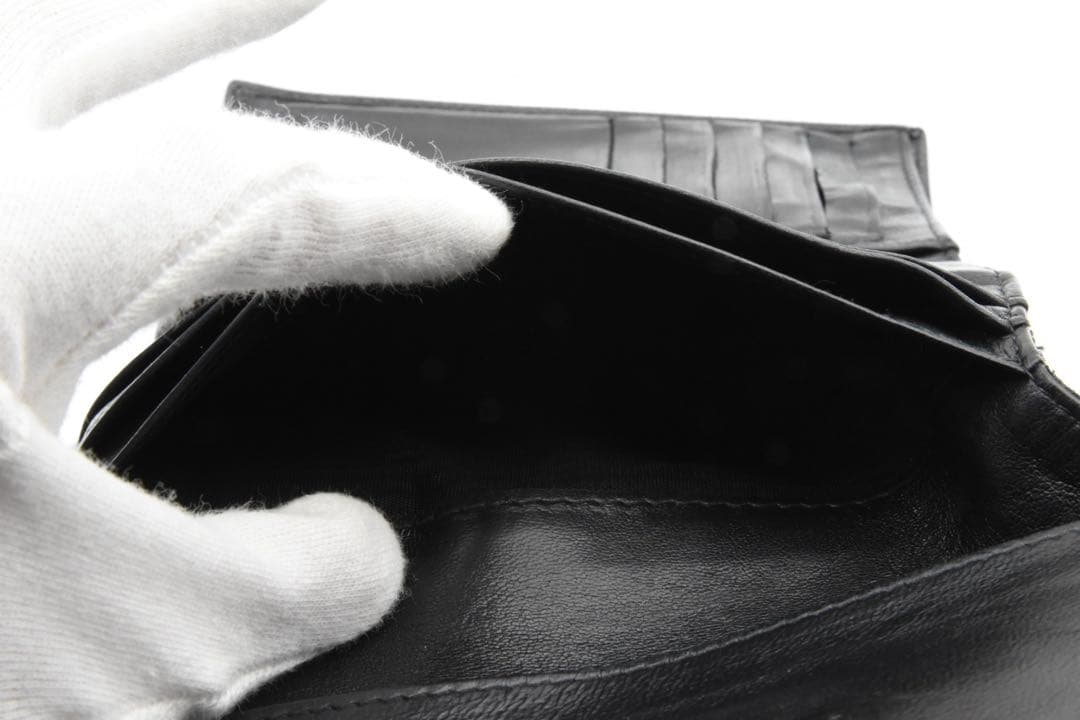 CHANEL ブラックレザー 三つ折り財布　キャビアスキンココマーク