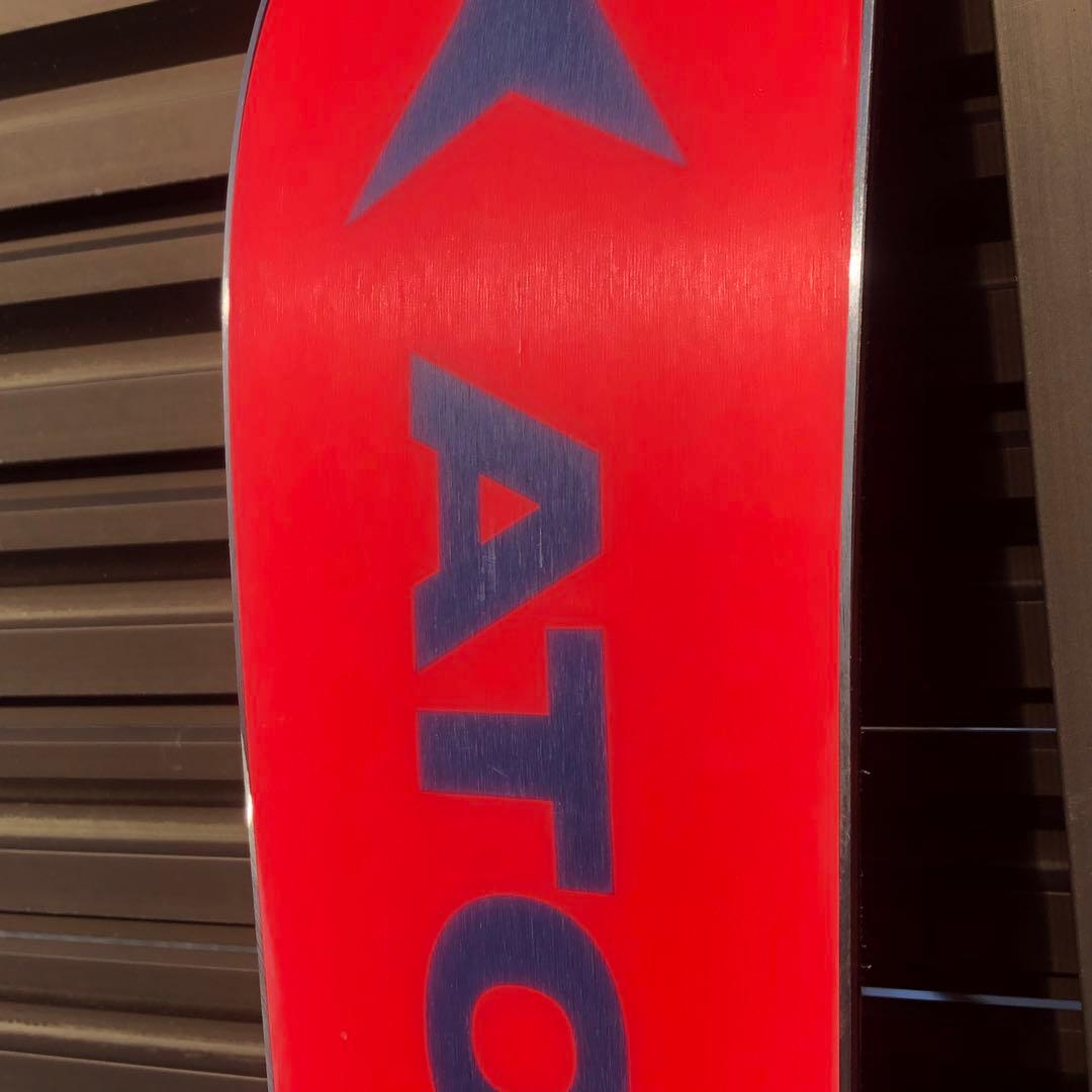 中古ATOMIC REDSTER SX JR 子ども用スキー板ビンディング付き