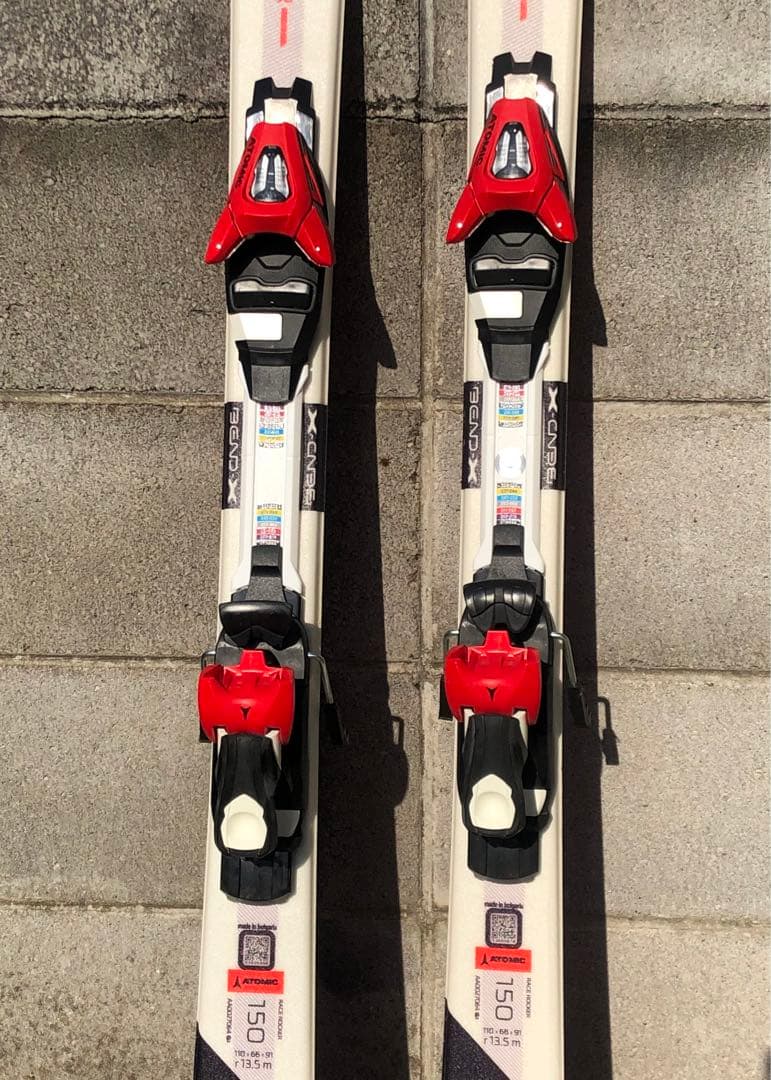 中古ATOMIC REDSTER SX JR 子ども用スキー板ビンディング付き