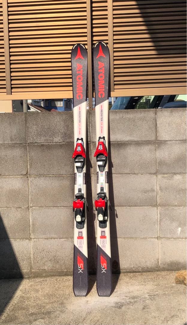 中古ATOMIC REDSTER SX JR 子ども用スキー板ビンディング付き