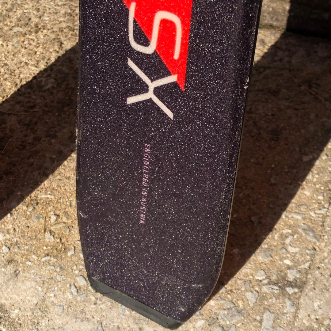 中古ATOMIC REDSTER SX JR 子ども用スキー板ビンディング付き