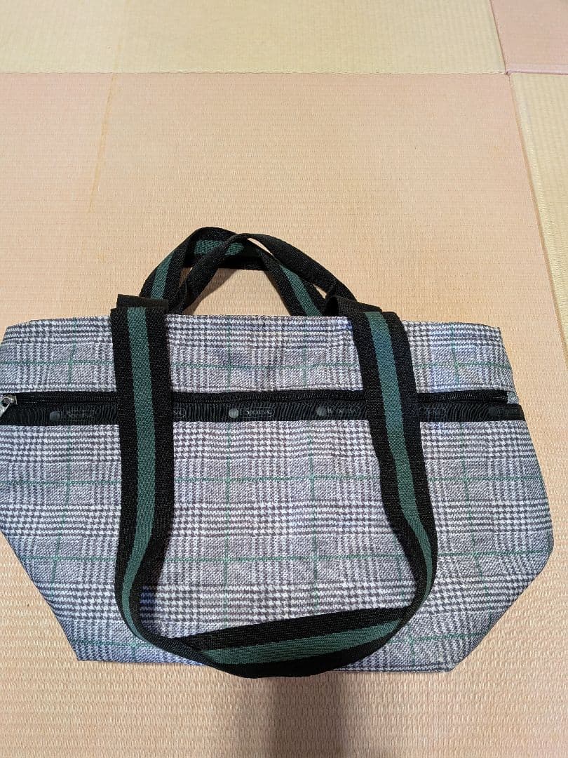 チェック柄トートバッグ
