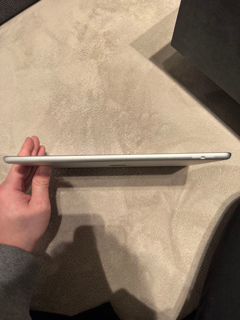 【美品】iPad7第7世代32GB Wi-Fiモデル