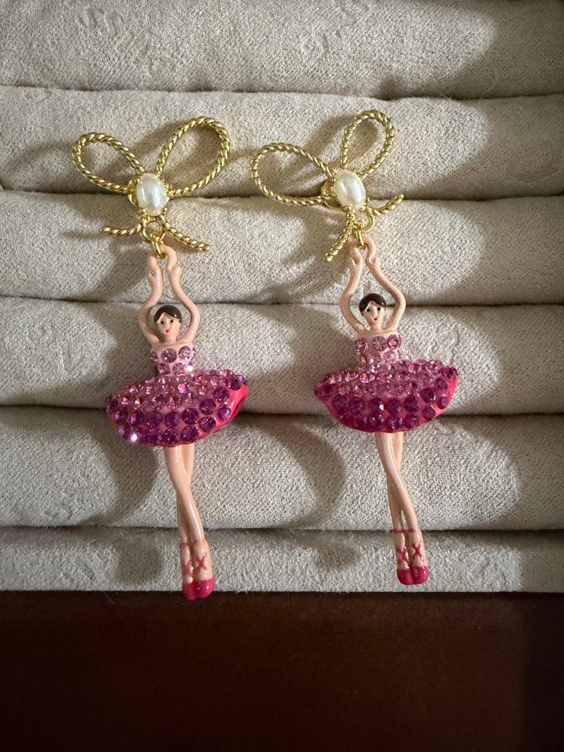 Les Néréides レネレイド バレリーナ ピアス