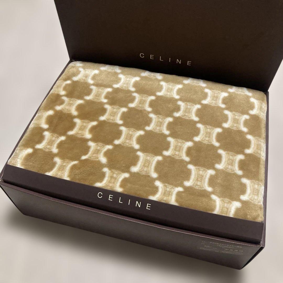 CELINEセリーヌ　マカダム柄　アクリルニューマイヤー毛布.肉厚★新品お箱入り