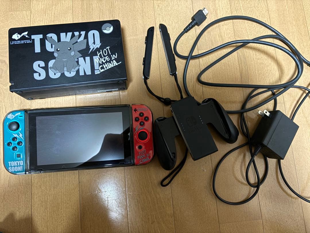 【美品】NintendoSwitchJoy-Conネオンブルー/ネオンレッド本体