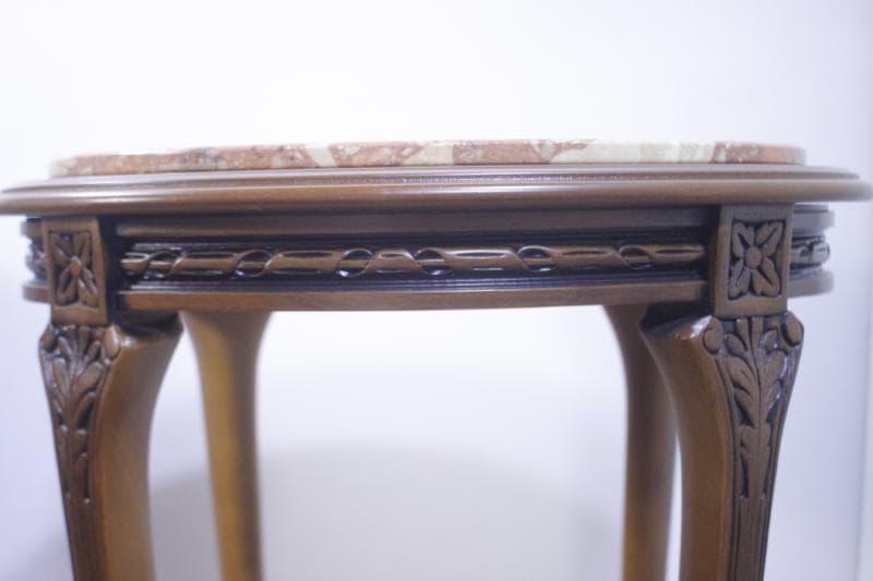 ◆イタリア製 輸入家具入荷　天板大理石　サイドテーブルオーバル型(楕円形) 　②