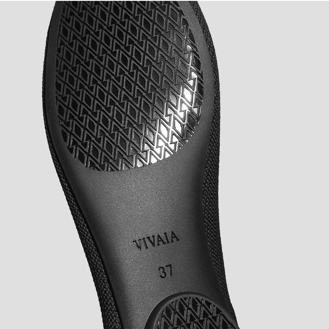【美品】VIVAIA Tiana アーモンドトゥフラットシューズ ブラック38