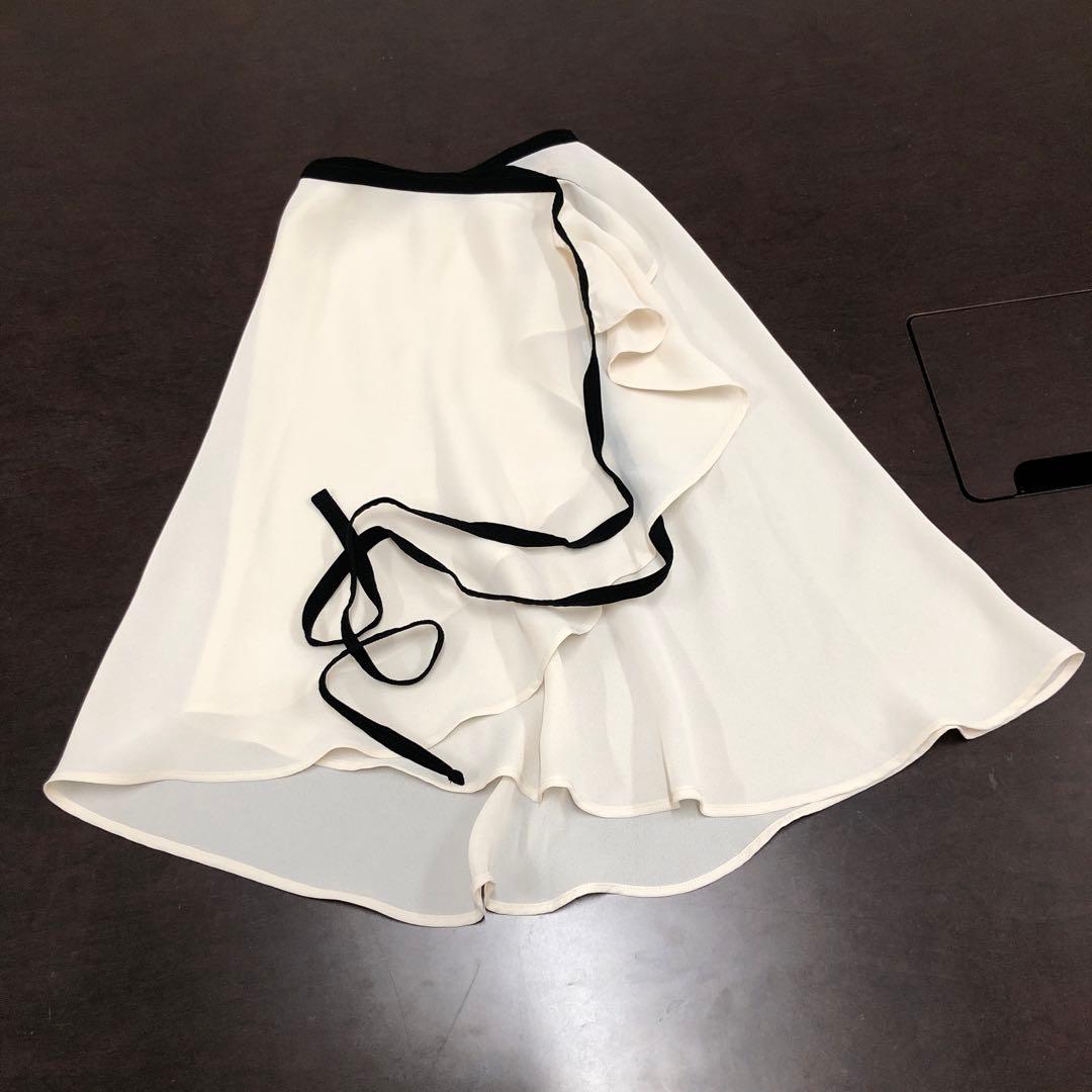 stina 巻きスカート