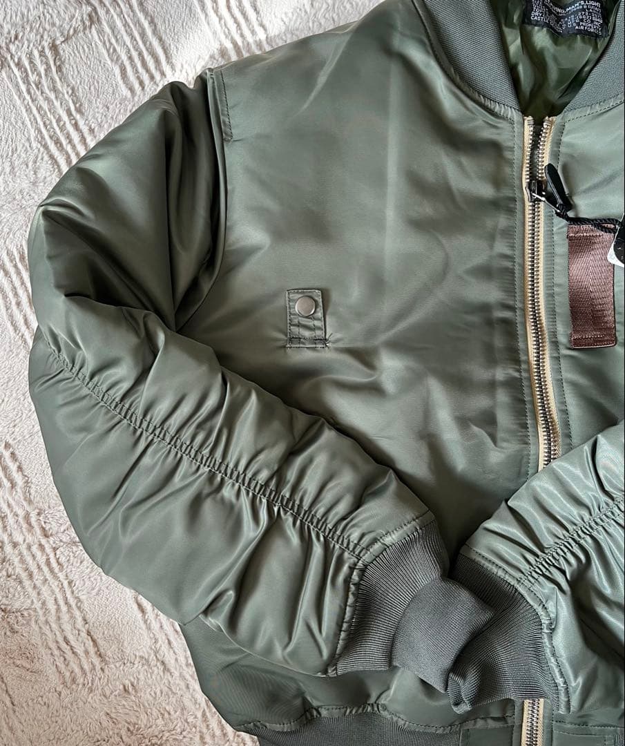 新品MA-1フライトジャケット オリーブグリーン