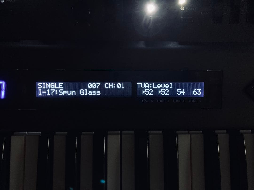 Roland JD-800 シンセサイザー メンテナンス済 ハードケース付き