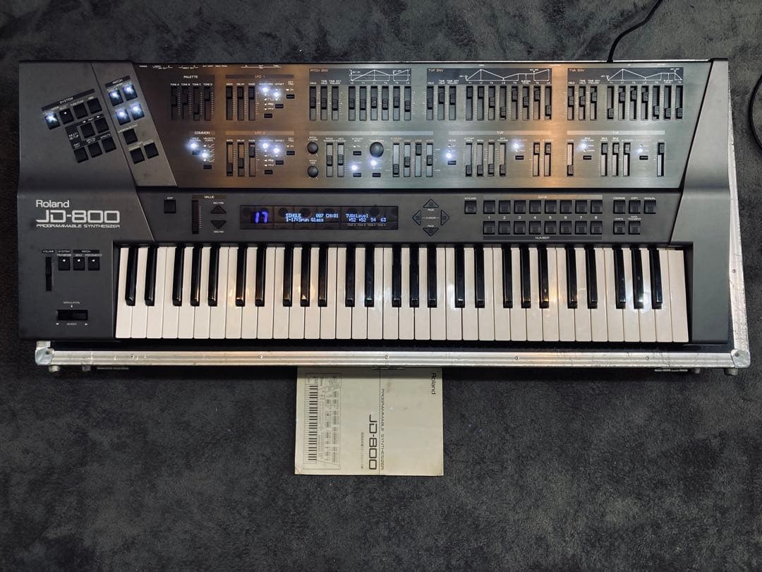 Roland JD-800 シンセサイザー メンテナンス済 ハードケース付き
