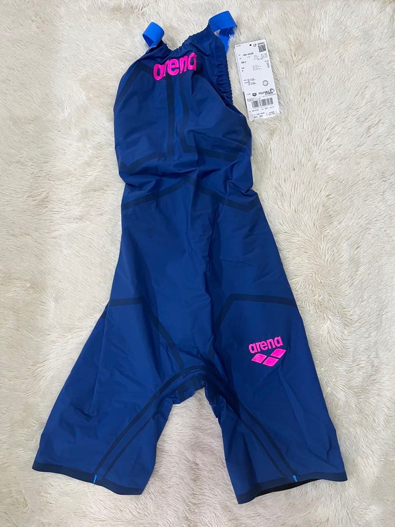 新品未使用 arena AQUAFORCE STORM MF Mサイズ