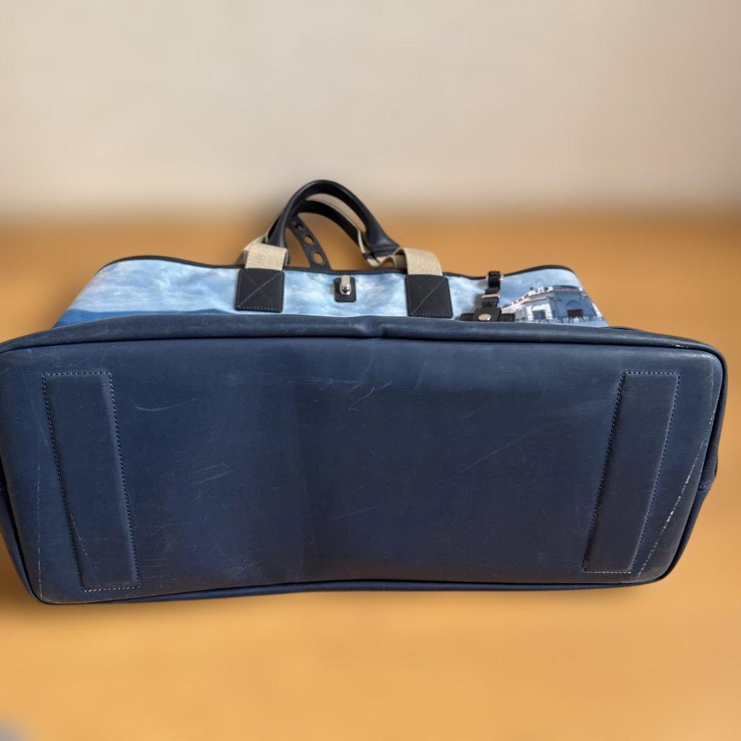 TUMI トートバッグ 厚めのゴム素材