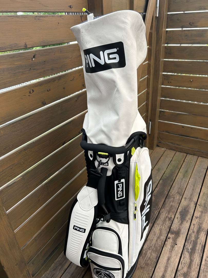 PING キャディバッグ ホワイト/ブラック