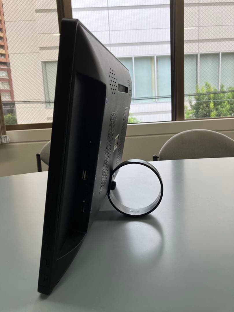 【大特価】大画面18.5インチ　液晶デジタルサイネージ/フォトフレーム